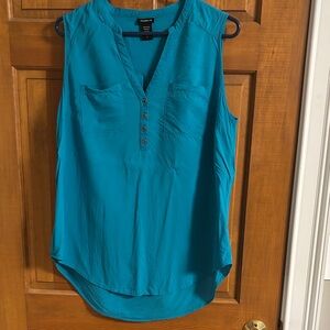 Torrid size 0 sleeveless aqua shirt hi lo style soft lightweight